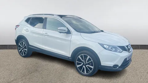 NISSAN QASHQAI 1.6 dCi Tekna Xtronic