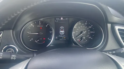 NISSAN QASHQAI 1.6 dCi Tekna Xtronic