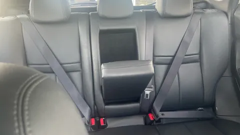 NISSAN QASHQAI 1.6 dCi Tekna Xtronic