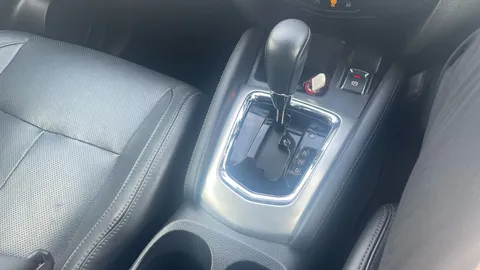 NISSAN QASHQAI 1.6 dCi Tekna Xtronic