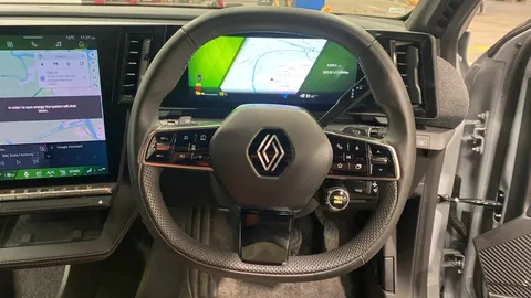 RENAULT MEGANE E-TECH EV60 160kW Iconic Comfort Range 60kWh Auto