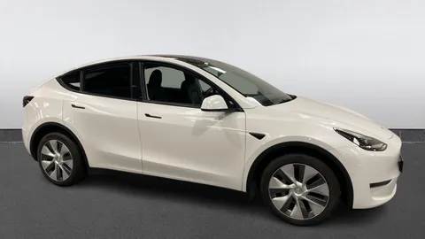 TESLA MODEL Y Long Range AWD Auto