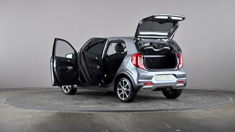 Kia Picanto 1.0 X-Line S Auto