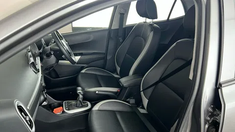 Kia Picanto 1.0 X-Line S Auto