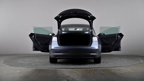 Tesla                     Model 3 Performance AWD [Performance Upgrade] Auto