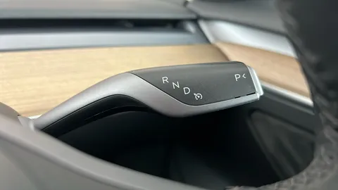 Tesla                     Model 3 Performance AWD [Performance Upgrade] Auto