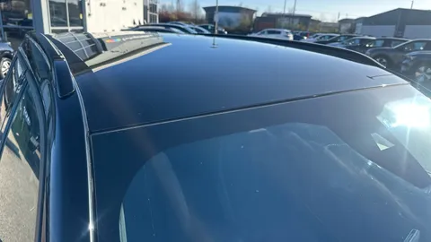 PEUGEOT 2008 100kW Allure Premium+ 50kWh Auto