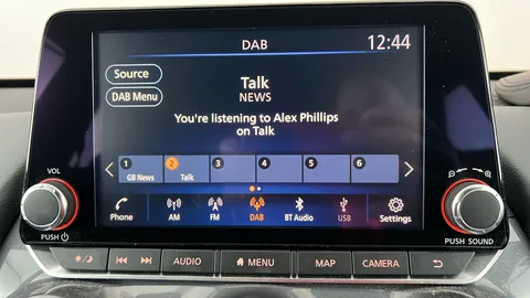 Nissan Juke 1.0 DiG-T 114 Tekna