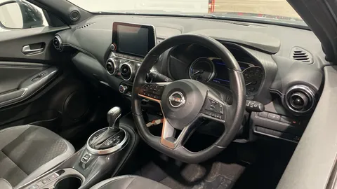 Nissan Juke 1.6 Hybrid N-Connecta Auto