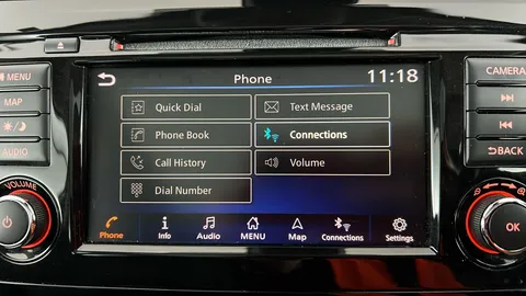 NISSAN QASHQAI 1.3 DiG-T Tekna