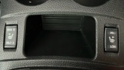 NISSAN QASHQAI 1.3 DiG-T Tekna