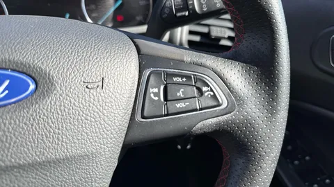 FORD ECOSPORT 1.0 EcoBoost 125 ST-Line