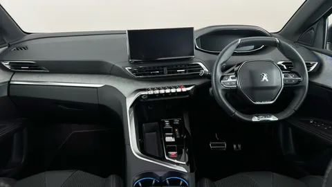 PEUGEOT 3008 1.2 Hybrid 136 GT e-DSC6