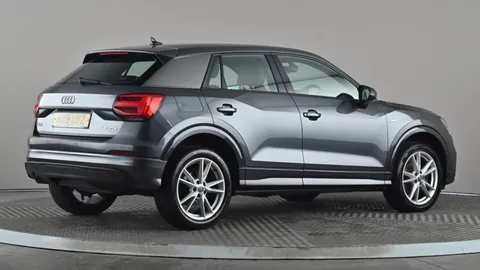 AUDI Q2 30 TDI S Line S Tronic