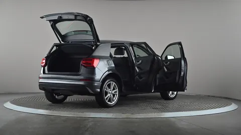 AUDI Q2 30 TDI S Line S Tronic