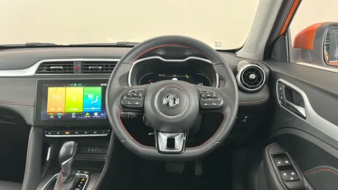 MG MOTOR UK ZS 1.0T GDi Exclusive DCT