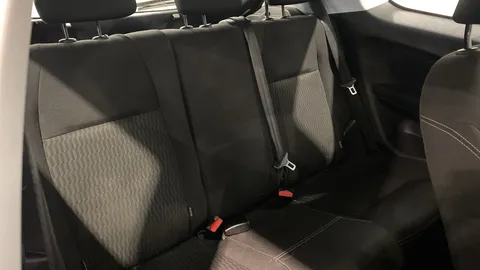 PEUGEOT 208 1.2 PureTech 82 Active