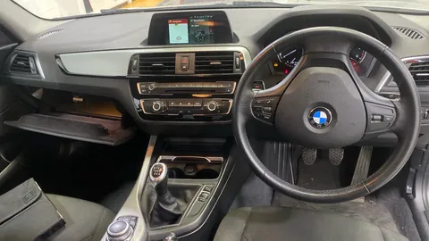 BMW 1 SERIES 118d SE [Nav/Servotronic]