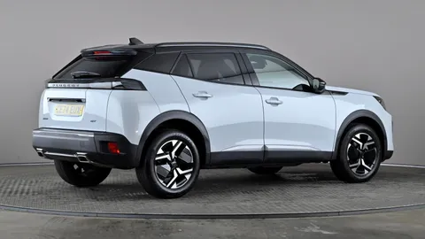 PEUGEOT 2008 1.2 PureTech 130 GT EAT8