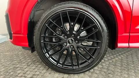 AUDI Q2 35 TDI Quattro Black Edition S Tronic