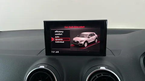 AUDI Q2 35 TDI Quattro Black Edition S Tronic