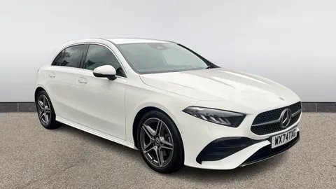 MERCEDES-BENZ A CLASS A180 AMG Line Premium Auto