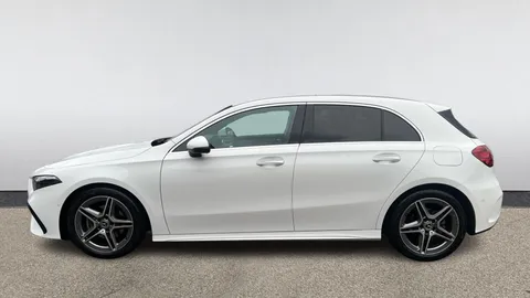 MERCEDES-BENZ A CLASS A180 AMG Line Premium Auto