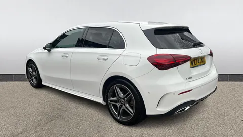 MERCEDES-BENZ A CLASS A180 AMG Line Premium Auto