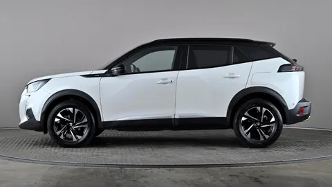 PEUGEOT 2008 1.2 PureTech 130 GT EAT8