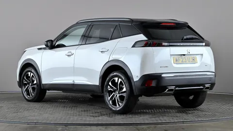 PEUGEOT 2008 1.2 PureTech 130 GT EAT8