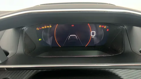 PEUGEOT 2008 1.2 PureTech 130 GT EAT8