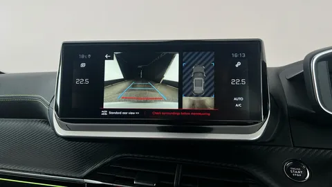 PEUGEOT 2008 1.2 PureTech 130 GT EAT8