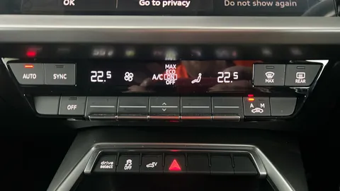 AUDI A3 40 TFSI e S Line S Tronic