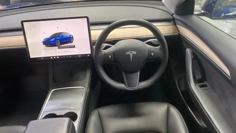 TESLA MODEL 3 Long Range AWD Auto