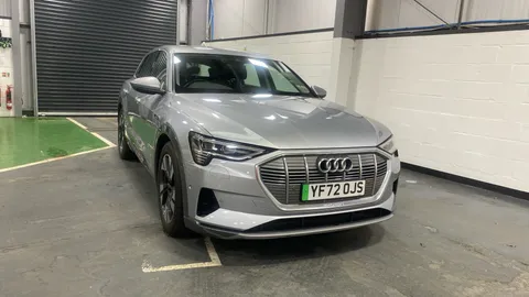 AUDI E-TRON 230kW 50 Quattro 71kWh Sport Auto