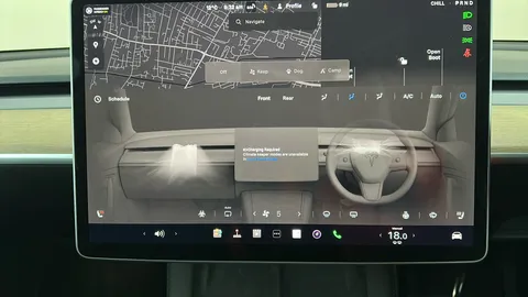 TESLA MODEL Y RWD Auto