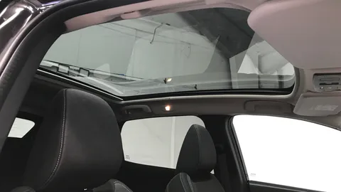 NISSAN QASHQAI 1.3 DiG-T MH 158 N-Connecta Xtronic