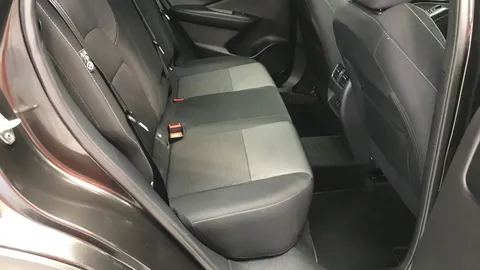 NISSAN QASHQAI 1.3 DiG-T MH 158 N-Connecta Xtronic