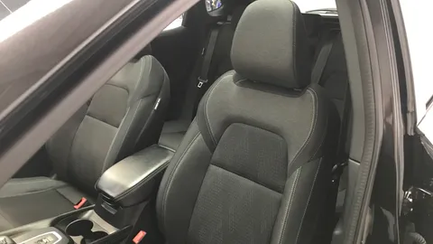 NISSAN QASHQAI 1.3 DiG-T MH 158 N-Connecta Xtronic