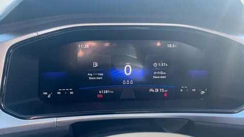 VOLKSWAGEN T-ROC 1.5 TSI Match