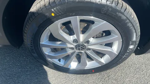 VOLKSWAGEN T-ROC 1.5 TSI Match