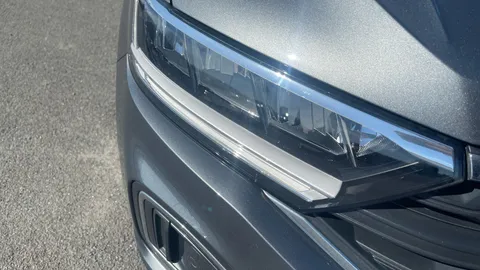 VOLKSWAGEN T-ROC 1.5 TSI Match