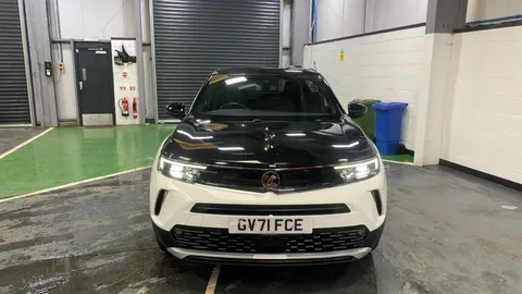 VAUXHALL MOKKA 100kW Ultimate Edition 50kWh Auto