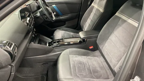 CITROEN C4 100kW Shine Plus 50kWh Auto