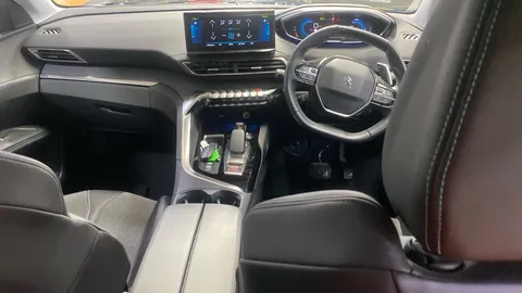 PEUGEOT 3008 1.6 Hybrid 225 Allure Premium e-EAT8