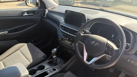 HYUNDAI TUCSON 1.6 CRDi 48V MHD SE Nav 2WD