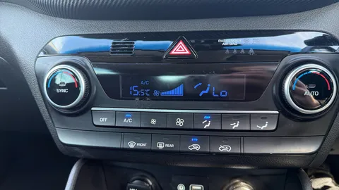 HYUNDAI TUCSON 1.6 CRDi 48V MHD SE Nav 2WD