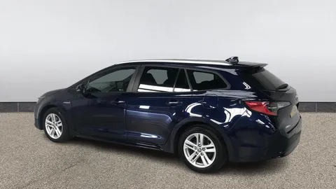 TOYOTA COROLLA 1.8 VVT-i Hybrid Icon Tech CVT