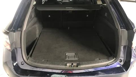 TOYOTA COROLLA 1.8 VVT-i Hybrid Icon Tech CVT