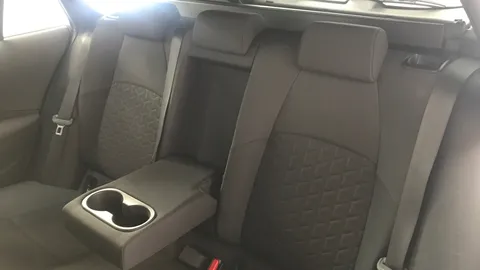 TOYOTA COROLLA 1.8 VVT-i Hybrid Icon Tech CVT